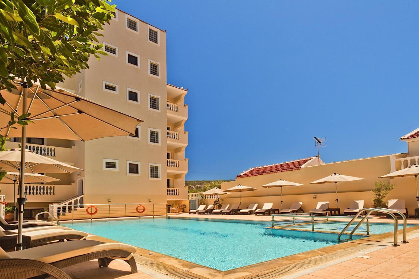 Socrates Hotel Apartments Kárpathos Eksteriør bilde