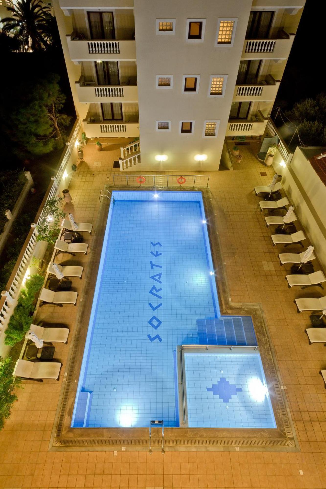 Socrates Hotel Apartments Kárpathos Eksteriør bilde